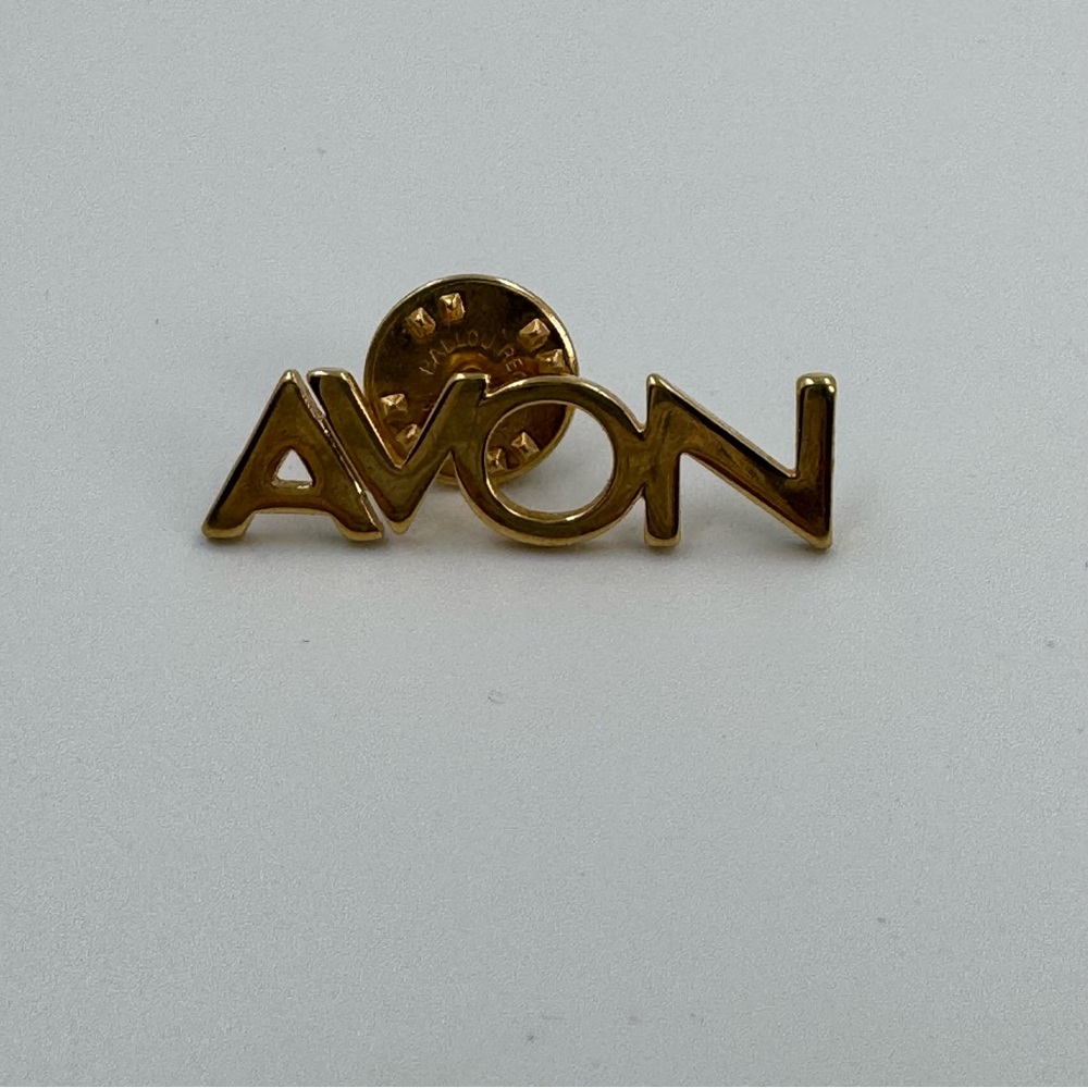 Avon Gold Tone Pin Avon Spelled Out Representative Reward or Achievement Award